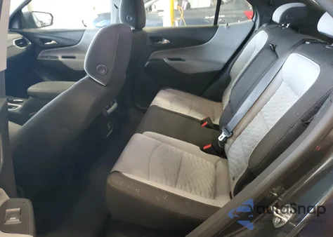 2019 Chevrolet Equinox Ls z USA, uszkodzony, nr VIN 3GNAXSEV2KL208202